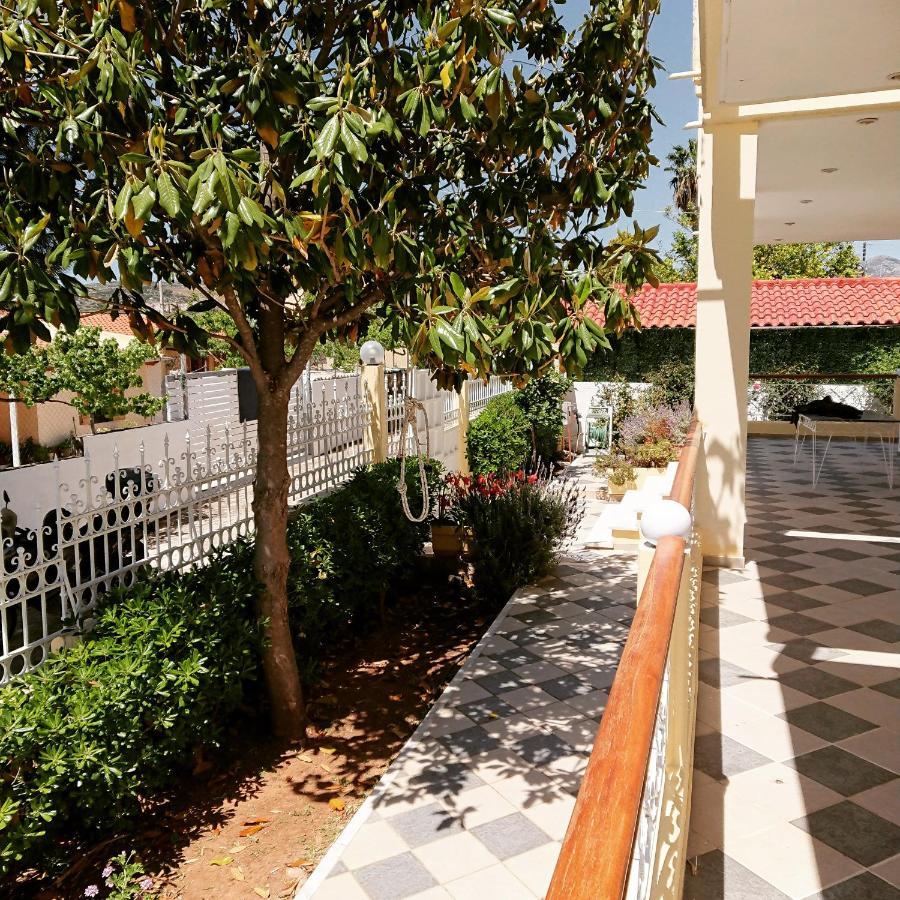 Villa Filoxenia All Seasons, Near Airport, Sea, Athens Agia Marina  Exterior photo