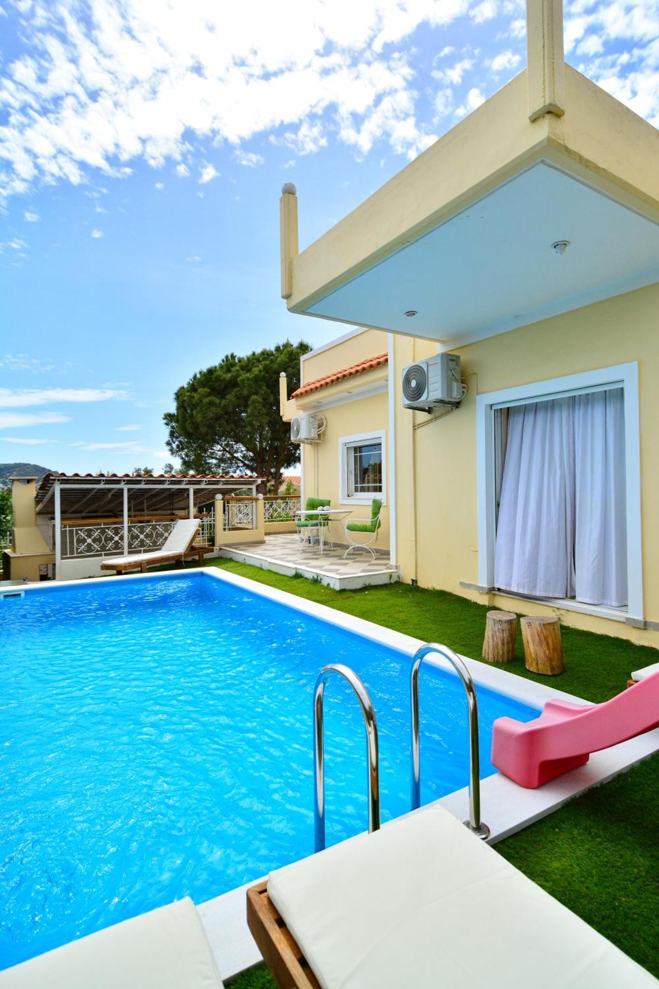 Villa Filoxenia All Seasons, Near Airport, Sea, Athens Agia Marina  Exterior photo