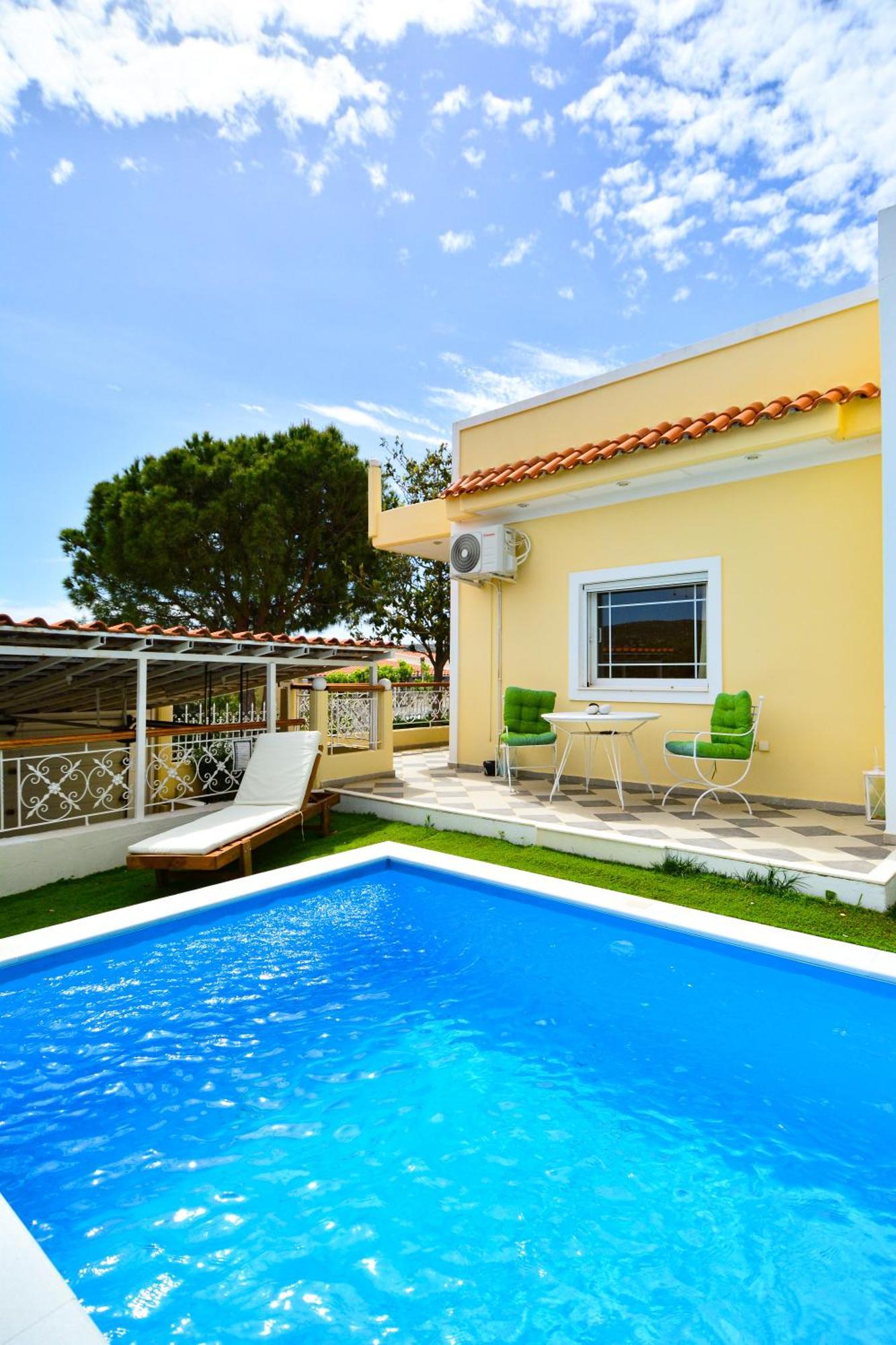 Villa Filoxenia All Seasons, Near Airport, Sea, Athens Agia Marina  Exterior photo